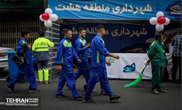 خدمات‌رسانی شهرداری تهران در اقامه نماز عید فطر 37