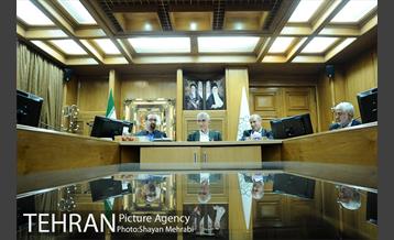 دیدار اعضای فدراسیون فوتبال با شهردار تهران 38