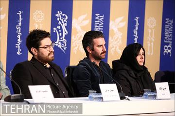 نشست خبری فیلم عامه پسند 3