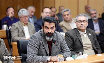 نشست هم‌اندیشی هیئت رئیسه اتاق اصناف تهران، روسای اتحادیه‌های صنفی تهران و هیئت امناء بازار تهران با شهردار تهران 46