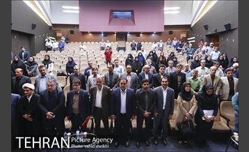 مراسم دیدار مردمی نمایندگان مجلس و اعضای شورای شهر تهران  1