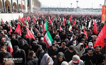 اقامه نماز بر پیکر آقای شهید ایران - 1 34