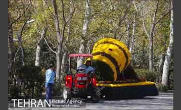 کاروان گل«استقبال از نوروز» در تهران 9