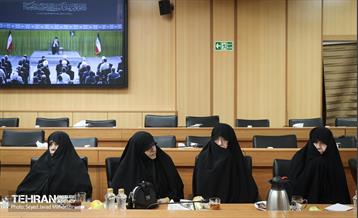 دیدار شهردار تهران با جمعی از زندانیان انقلابی سال ۵۷ 20