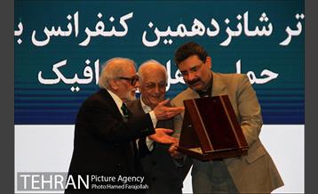 اختتامیه شانزدهمین کنفرانس بین المللی مهندسی حمل و نقل ترافیک‎ 11