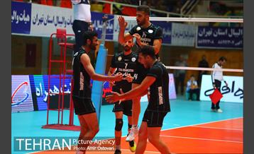 مسابقه والیبال بین ساپیا و عقاب نهاجا 7