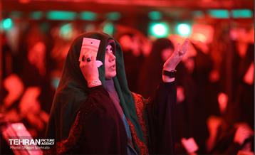 مراسم احیای شب‌ بیست‌ویکم ماه مبارک رمضان در بهشت زهرا(س) 5