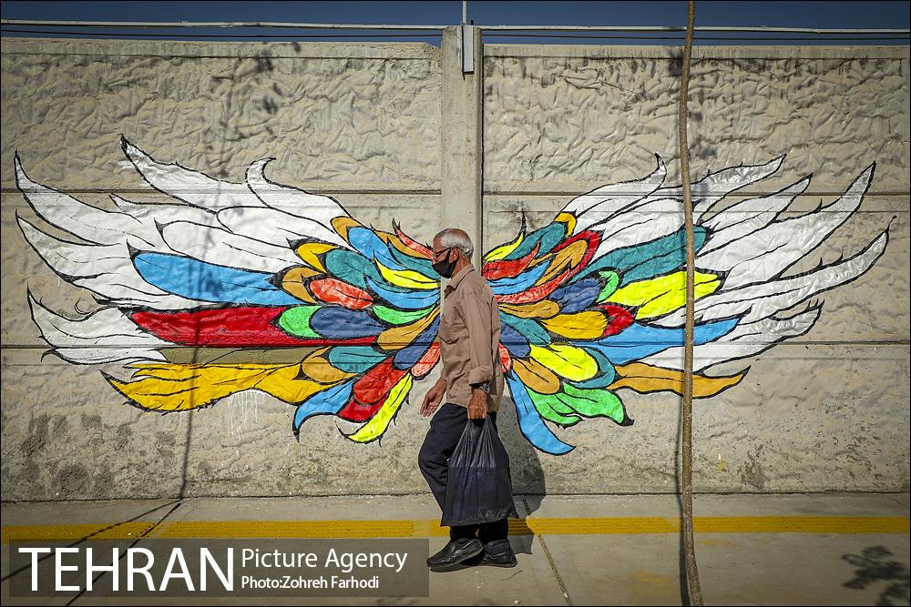 پادگان جی زیر پای مردم 15