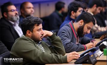 نشست صمیمانه شهردار تهران با فعالان دانشجویی 27