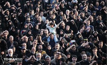 عزاداری شهادت امیرالمومنین (ع) در میدان امام حسین (ع) 7