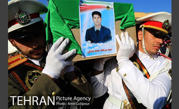 مراسم تشییع شهدای حادثه سقوط هواپیما  1