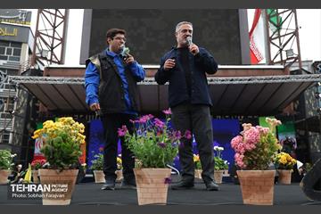 اجتماع «دختران آرمانی» 14