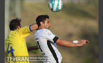 دیدار نفت تهران و سپاهان در لیگ برتر فوتبال 20