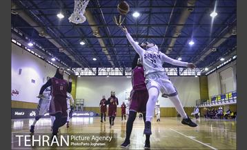 دیدارهای هفته پایانی بسکتبال زنان 19