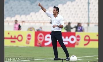 دیدار تیم های فوتبال پرسپولیس و استقلال تهران 13