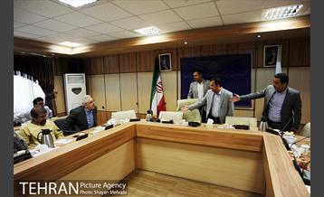 نشست هم اندیشی رئیس مرکز ارتباطات شهرداری تهران با اصحاب رسانه 1