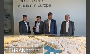 حضور پیروز حناچی شهردار تهران و هیات همراه در وین