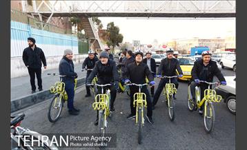 ورزش صبحگاهی شهردار تهران در سیزدهمین سه شنبه بدون خودرو 5