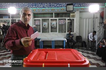 انتخابات چهاردهمین دوره ریاست جمهوری - مسجد النبی (ص) 27
