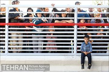 اجرای زنده برنامه محله گل و بلبل در میدان هرندی 29