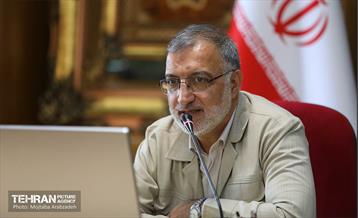 دومین جلسه تفویض اختیار به شهرداری مناطق و ستادها 11