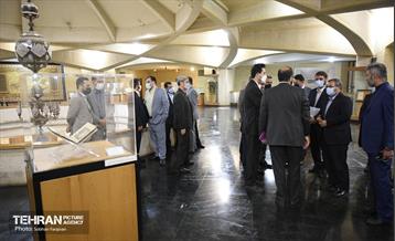 بازدید شورای شهرداران و رییس سازمان حراست از موزه قرآن 1