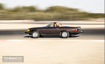 آزادی، میزبان کلوپ بنزسواران 11