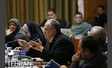 جلسه شورای شهر با حضور شهردار تهران 38