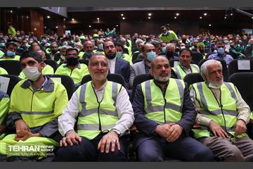 مراسم تجلیل از کارگران نمونه شهرداری تهران 21