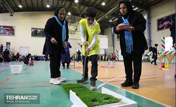 اولین رویداد سه نسلی‌ها در هفته سلامت 35