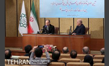 امضای تفاهم نامه همکاری توسعه حمل و نقل ریلی بین وزارت نفت و شهرداری تهران 27