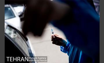 بزرگترین مرکز واکسیناسیون خودرویی کرونا در تهران 51