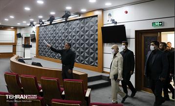 بازدید اعضای شورای شهر از بیمارستان کودکان حکیم 25