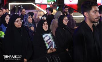 آیین یادمان «بچه‌های آسمان» 75