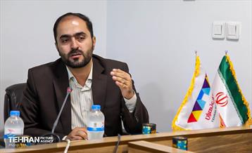 آیین رونمایی از کتاب «درآمدی برگردشگری خانوادگی» 18