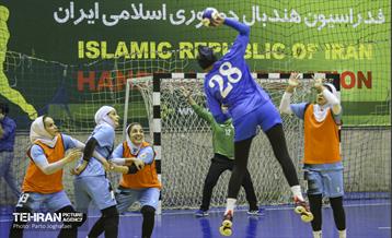 تمرین آماده سازى تیم ملى هندبال زنان 12