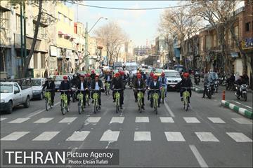 رکابزنی ‌پیروز حناچی و شهرداران کلانشهرها تا دفتر جهانگیری 37