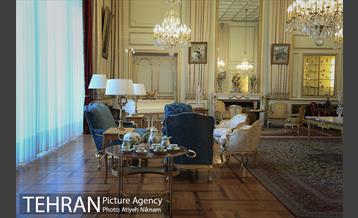 گشتی در کاخ نیاوران  5