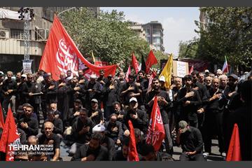 عزاداری روز عاشورا به نیابت از رهبر شهید انقلاب 5