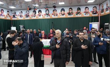 وداع با پیکر شهدای حافظان نظم و امنیت 14