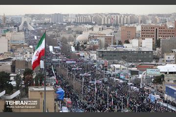 چهل‌و‌‌هفتمین جشن پیروزی انقلاب اسلامی - 3 7