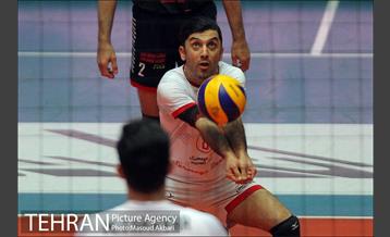 دیدار تیم های والیبال بانک سرمایه و هاوش گنبد