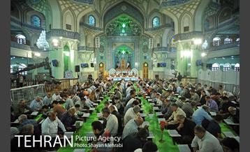 جزء خوانی قرآن کریم در حرم عبدالعظیم حسنی(ع) 19