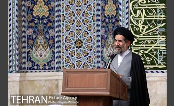 اقامه نماز عید فطر در مسجد امام حسین(ع) 50