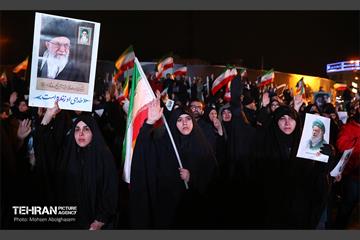 چهل‌و‌سومین شب اجتماع دفاع از انقلاب 4