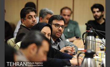 نشست هم اندیشی رئیس مرکز ارتباطات شهرداری تهران با اصحاب رسانه 49