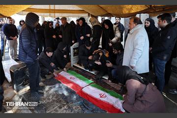 مراسم تشییع مرحوم محمدهادی چمران برادر مهدی چمران 4