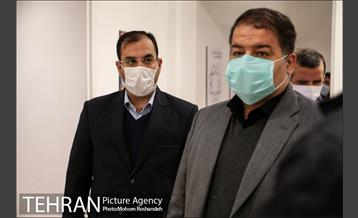 بازدید مدیران شهری به همراه اعضای شورای شهر از نمایشگاه تهران از منظر هنرمندان 8