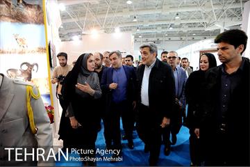 بازدید شهردار تهران از هجدهمین نمایشگاه بین المللى محیط زیست 9