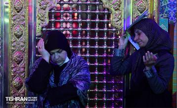 احیای شب بیست‌ویکم ماه رمضان امامزاده پنج تن لویزان 22